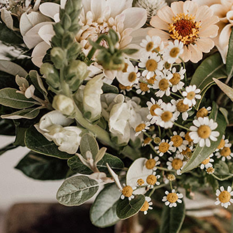 Table Arrangement – Petit Size