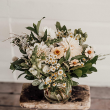 Load image into Gallery viewer, Table Arrangement – Petit Size
